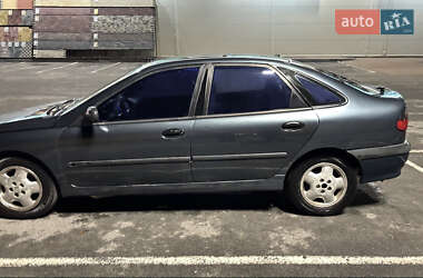 Лифтбек Renault Laguna 1996 в Житомире