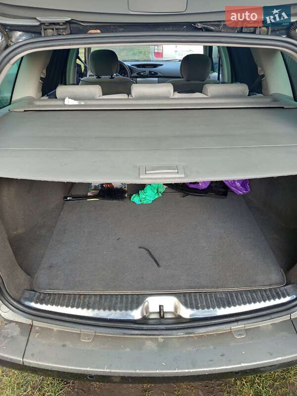Универсал Renault Laguna 2002 в Надворной