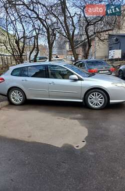 Универсал Renault Laguna 2010 в 