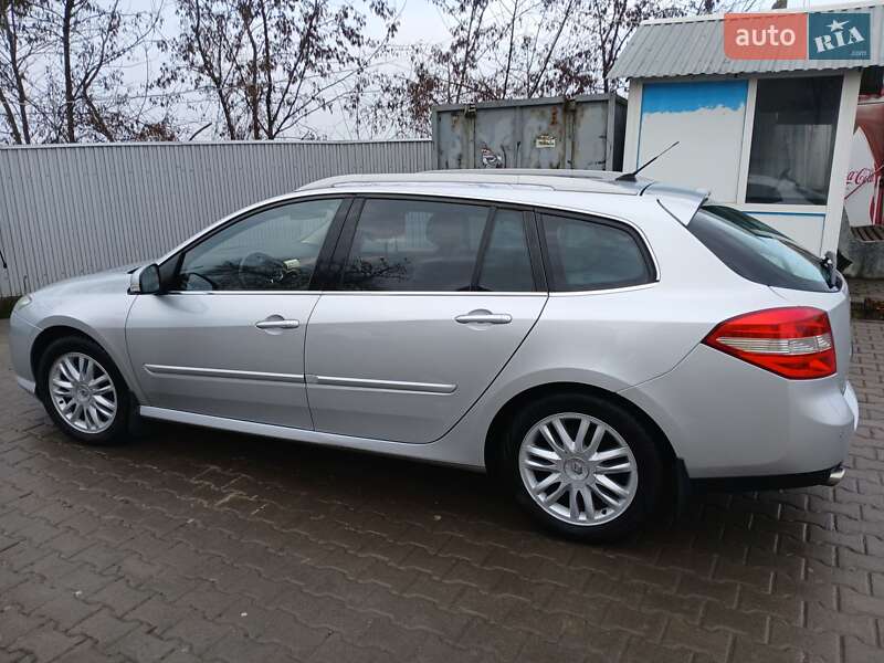 Універсал Renault Laguna 2010 в Чернівцях фото 20 Універсал Renault Laguna 2010 в Чернівцях