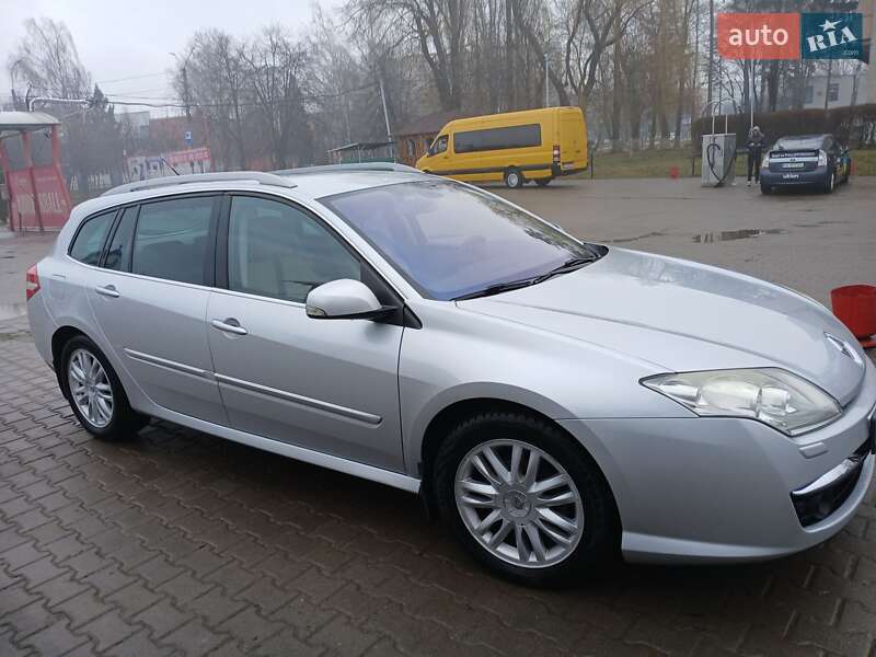 Універсал Renault Laguna 2010 в Чернівцях фото 50 Універсал Renault Laguna 2010 в Чернівцях