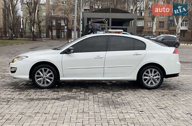 Лифтбек Renault Laguna 2014 в Каменке