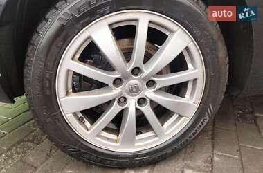Лифтбек Renault Laguna 2011 в 