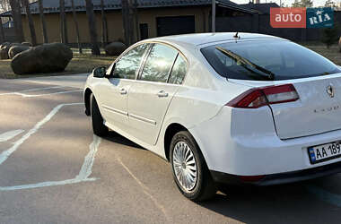 Лифтбек Renault Laguna 2011 в Звягеле