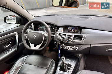 Лифтбек Renault Laguna 2009 в Ивано-Франковске