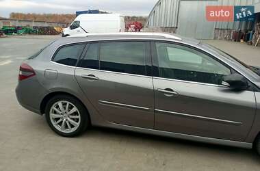 Универсал Renault Laguna 2012 в 