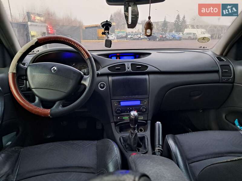 Універсал Renault Laguna 2002 в Рівному фото 8 Універсал Renault Laguna 2002 в Рівному