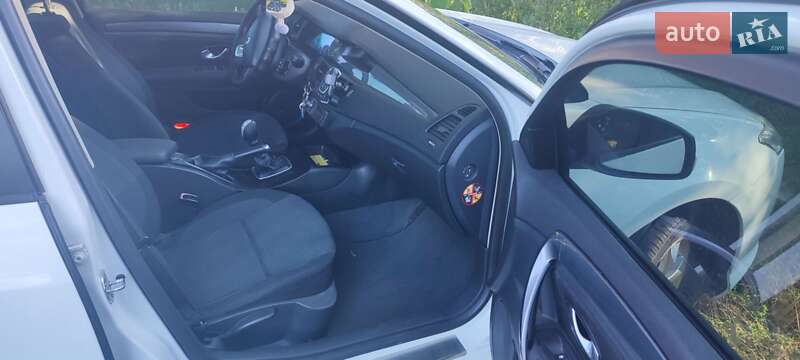 Лифтбек Renault Laguna 2009 в Звягеле