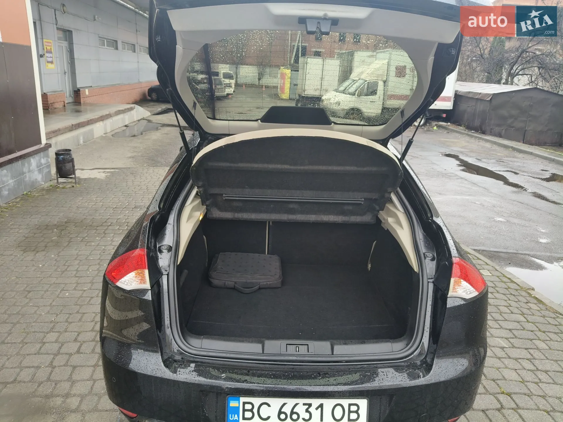 2010 Renault Laguna - мініатюра 8