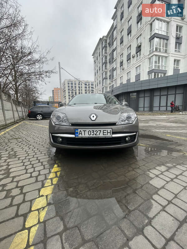 Renault Laguna 2010