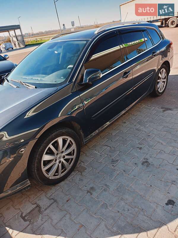 Универсал Renault Laguna 2011 в Бродах