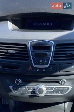 Універсал Renault Laguna 2011 в 