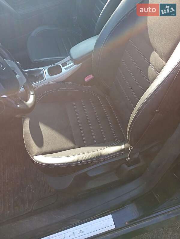 Універсал Renault Laguna 2012 в Луцьку