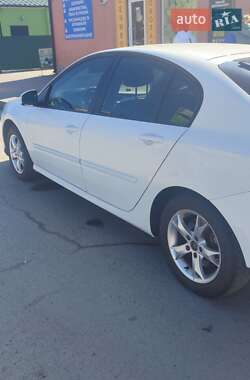 Ліфтбек Renault Laguna 2009 в Звягелі