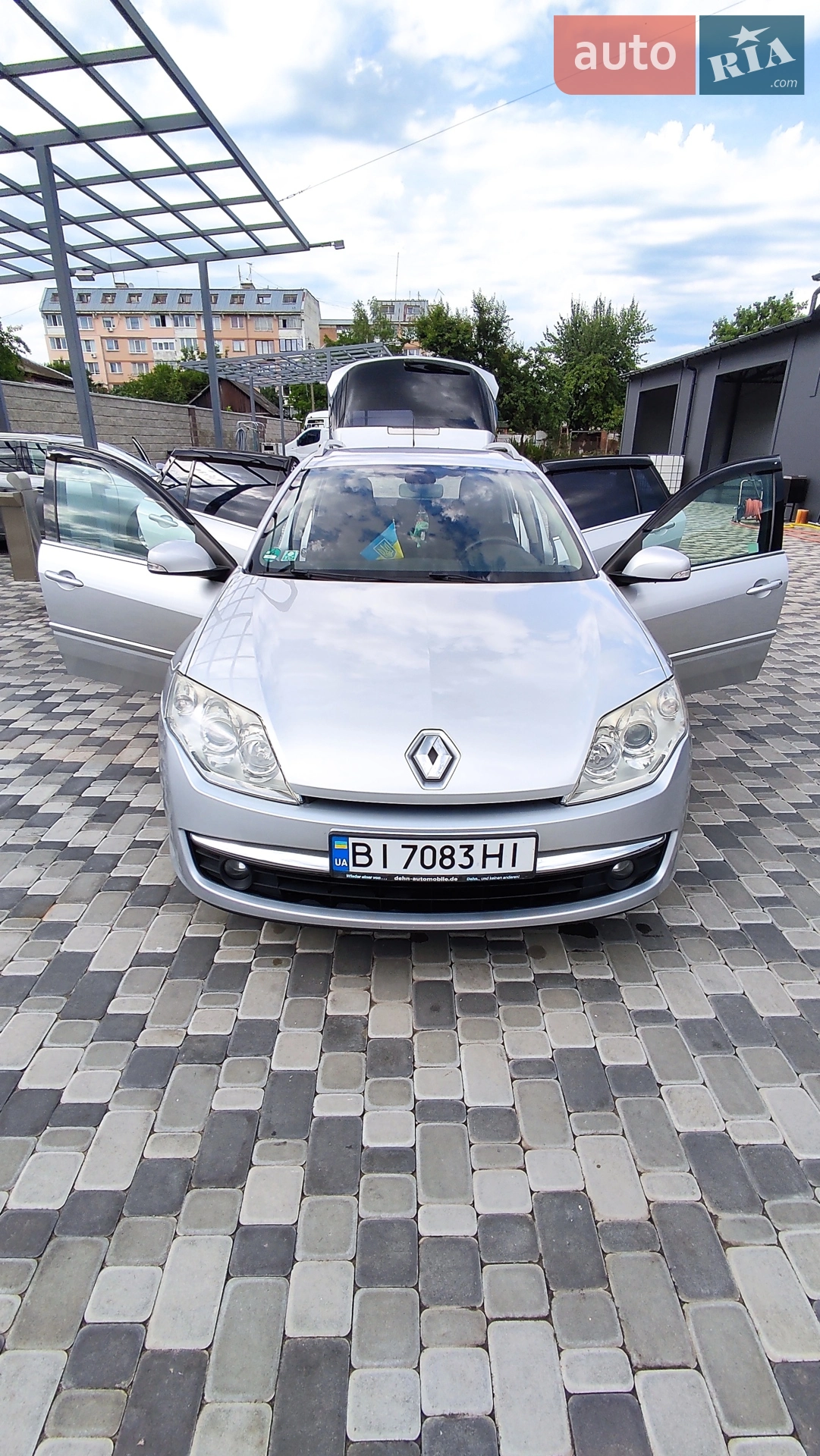 2010 Renault Laguna - мініатюра 2