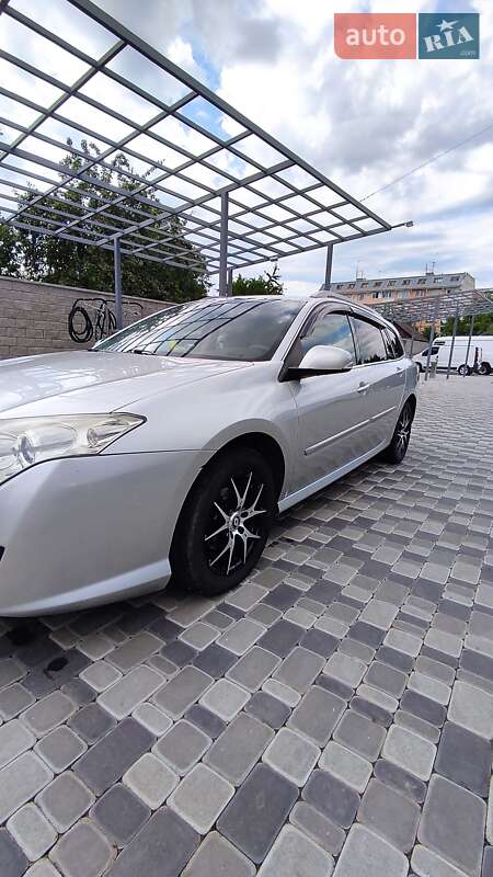 Універсал Renault Laguna 2010 в Гадячі