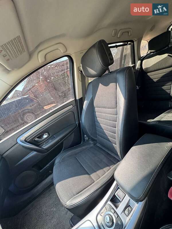 Универсал Renault Laguna 2010 в Песчанке