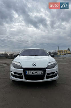 Ліфтбек Renault Laguna 2015 в 
