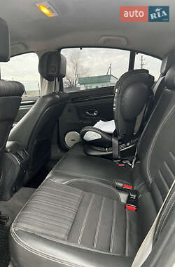 Ліфтбек Renault Laguna 2015 в 