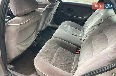 Лифтбек Renault Laguna 1995 в 