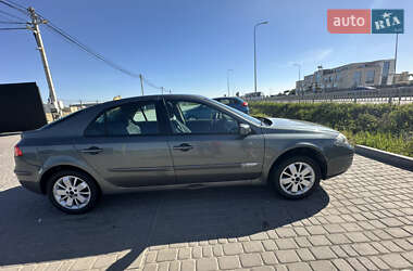 Лифтбек Renault Laguna 2006 в 