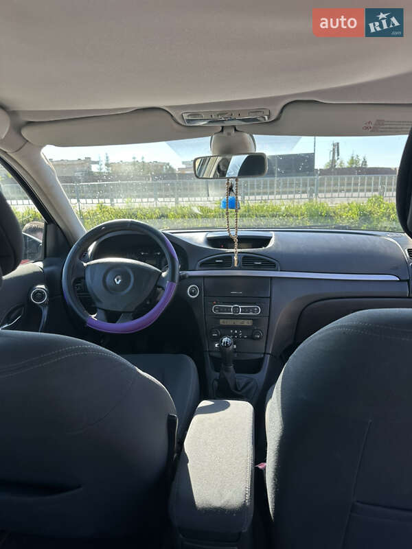 Ліфтбек Renault Laguna 2006 в Львові