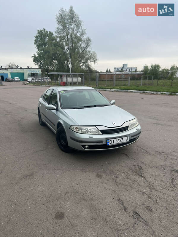 Лифтбек Renault Laguna 2003 в 