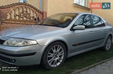 Лифтбек Renault Laguna 2002 в Здолбунове