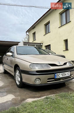 Ліфтбек Renault Laguna 2000 в Винниках
