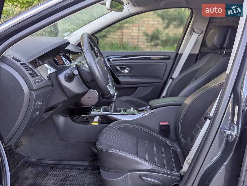 Ліфтбек Renault Laguna 2013 в Хмельницькому
