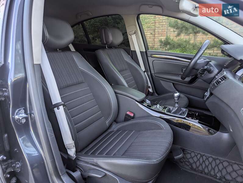 Ліфтбек Renault Laguna 2013 в Хмельницькому
