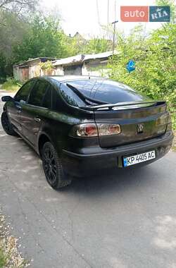 Лифтбек Renault Laguna 2003 в 