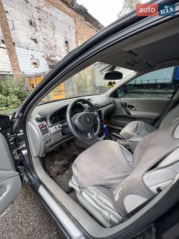 Ліфтбек Renault Laguna 2002 в Києві