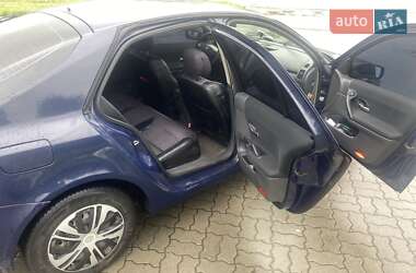 Лифтбек Renault Laguna 2003 в 