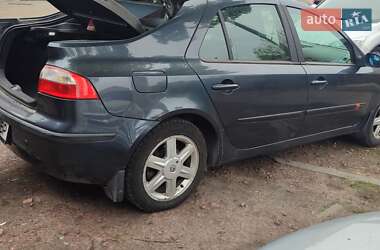 Лифтбек Renault Laguna 2002 в Киеве