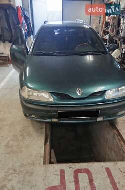 Універсал Renault Laguna 1996 в Шептицькому