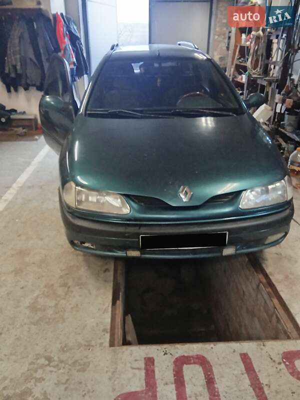 Универсал Renault Laguna 1996 в 