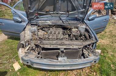 Ліфтбек Renault Laguna 2005 в 