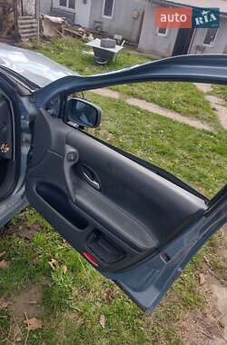 Ліфтбек Renault Laguna 2005 в 