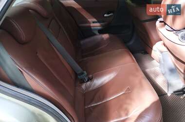 Лифтбек Renault Laguna 2002 в 
