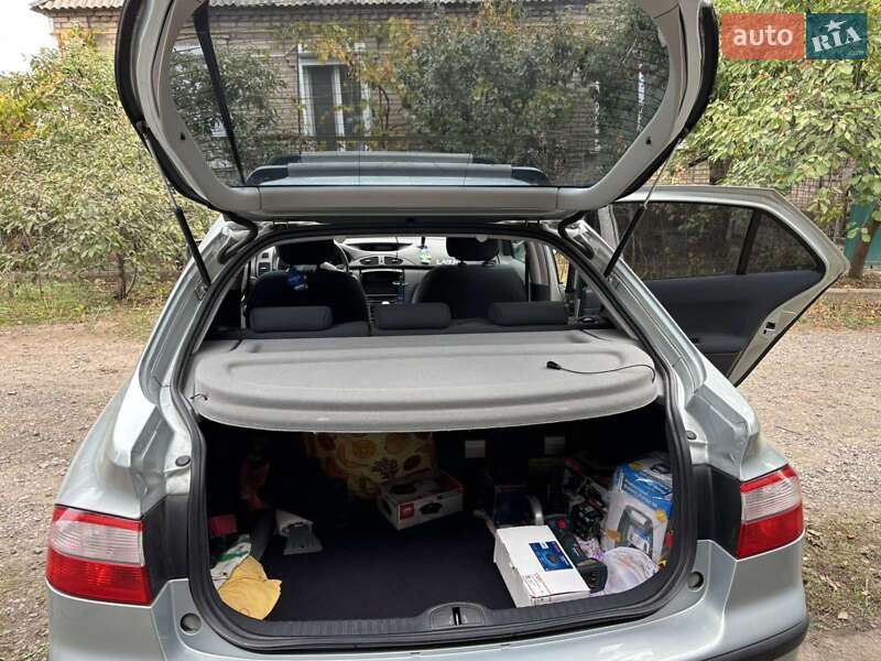 Универсал Renault Laguna 2004 в Харькове