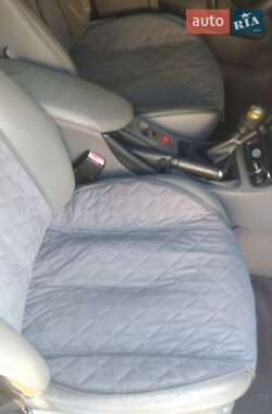 Універсал Renault Laguna 2002 в 