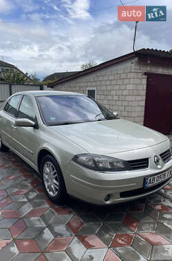 Ліфтбек Renault Laguna 2006 в 