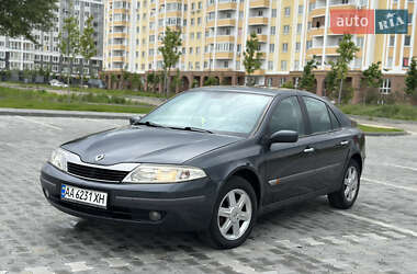 Ліфтбек Renault Laguna 2003 в Бучі