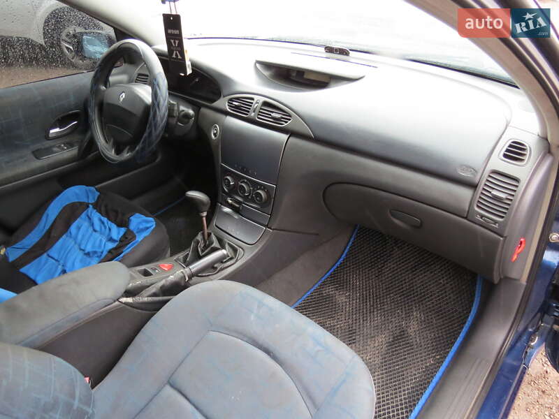 Ліфтбек Renault Laguna 2002 в Кропивницькому