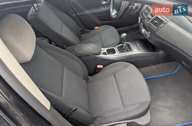 Лифтбек Renault Laguna 2010 в 