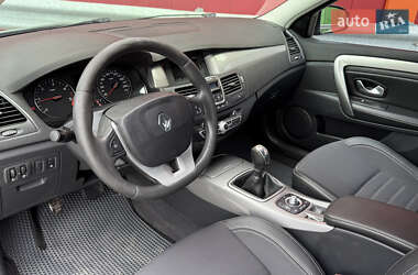Ліфтбек Renault Laguna 2011 в 