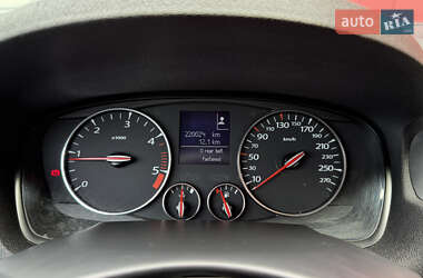 Ліфтбек Renault Laguna 2011 в 
