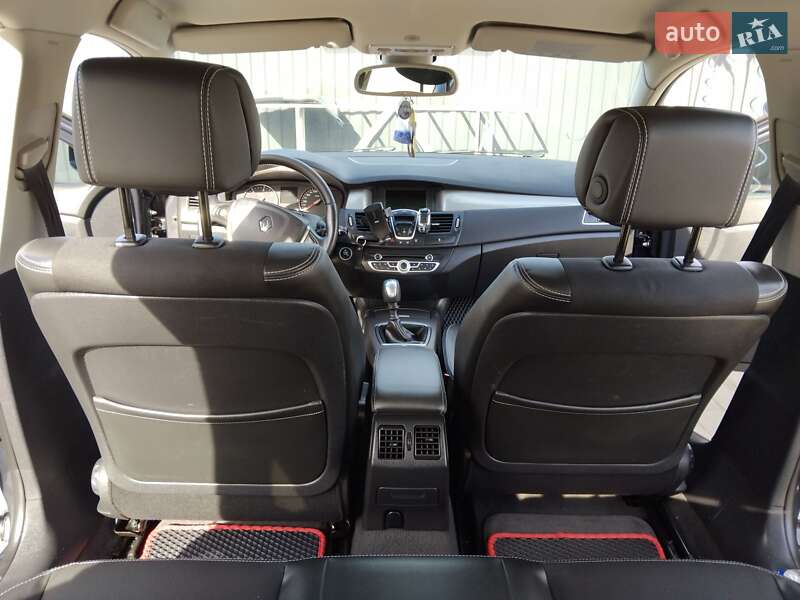 Универсал Renault Laguna 2012 в Ивано-Франковске