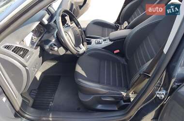 Универсал Renault Laguna 2012 в 